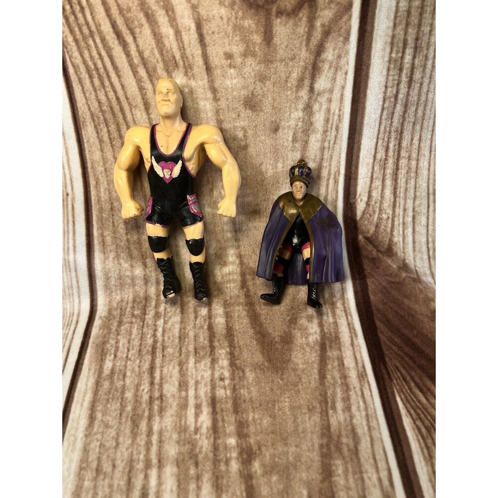 VINTAGE WWF JUST TOYS BEND EMS OWEN HART AND OWEN HART KING OF HEARTS